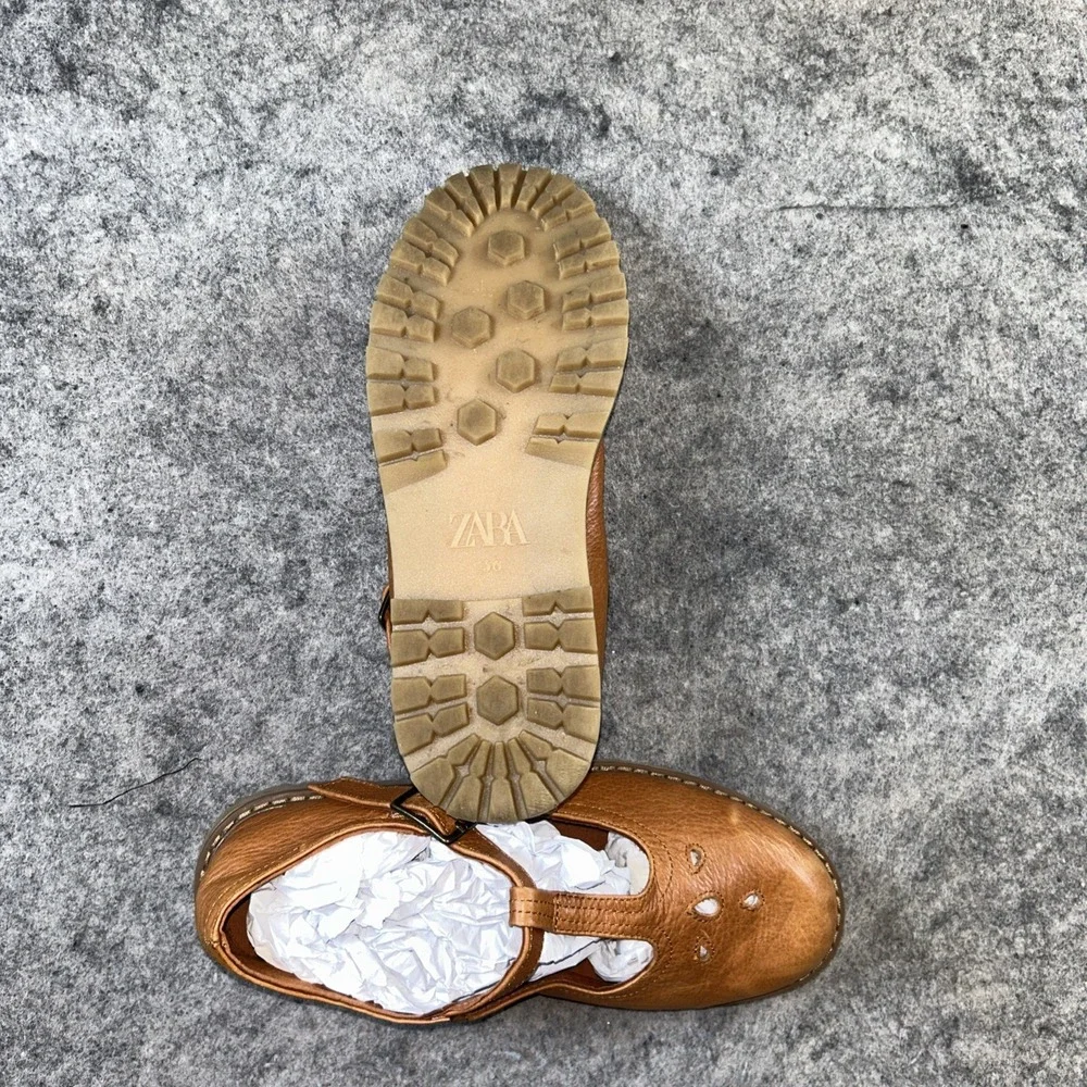 ZARA Leather Mary Jane Shoes Girls 36/4 Brown Cut-Out Buckle Low Top